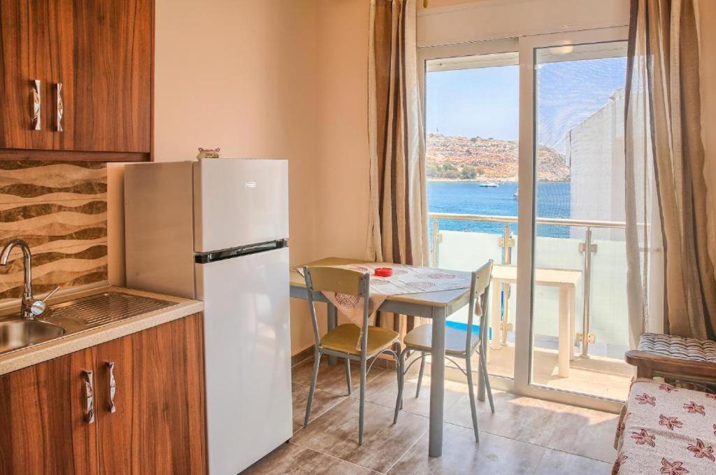 Despinas Seafront Apartments,Χαράκι Εξωτερικό φωτογραφία