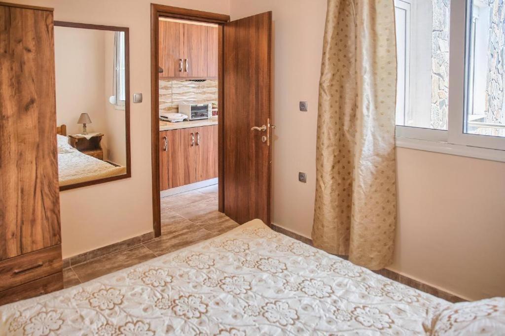 Despinas Seafront Apartments,Χαράκι Εξωτερικό φωτογραφία