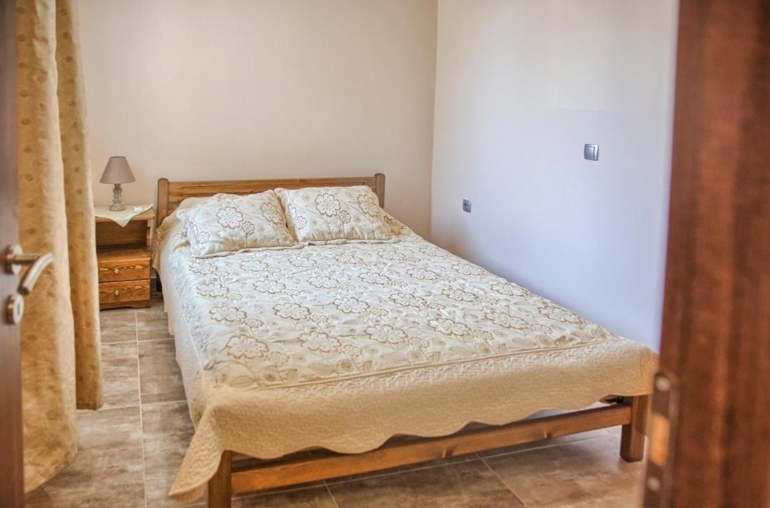Despinas Seafront Apartments,Χαράκι Εξωτερικό φωτογραφία